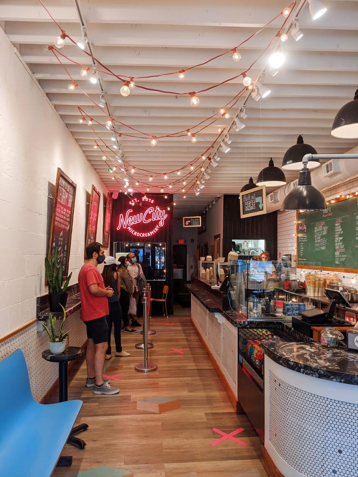 aesthetic setting of New City Microcreamery, Cambridge