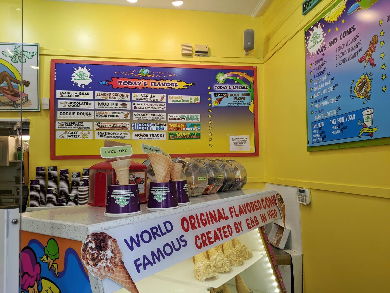 Emack & Bolio's Ice Cream in Boston, Newbury Stree