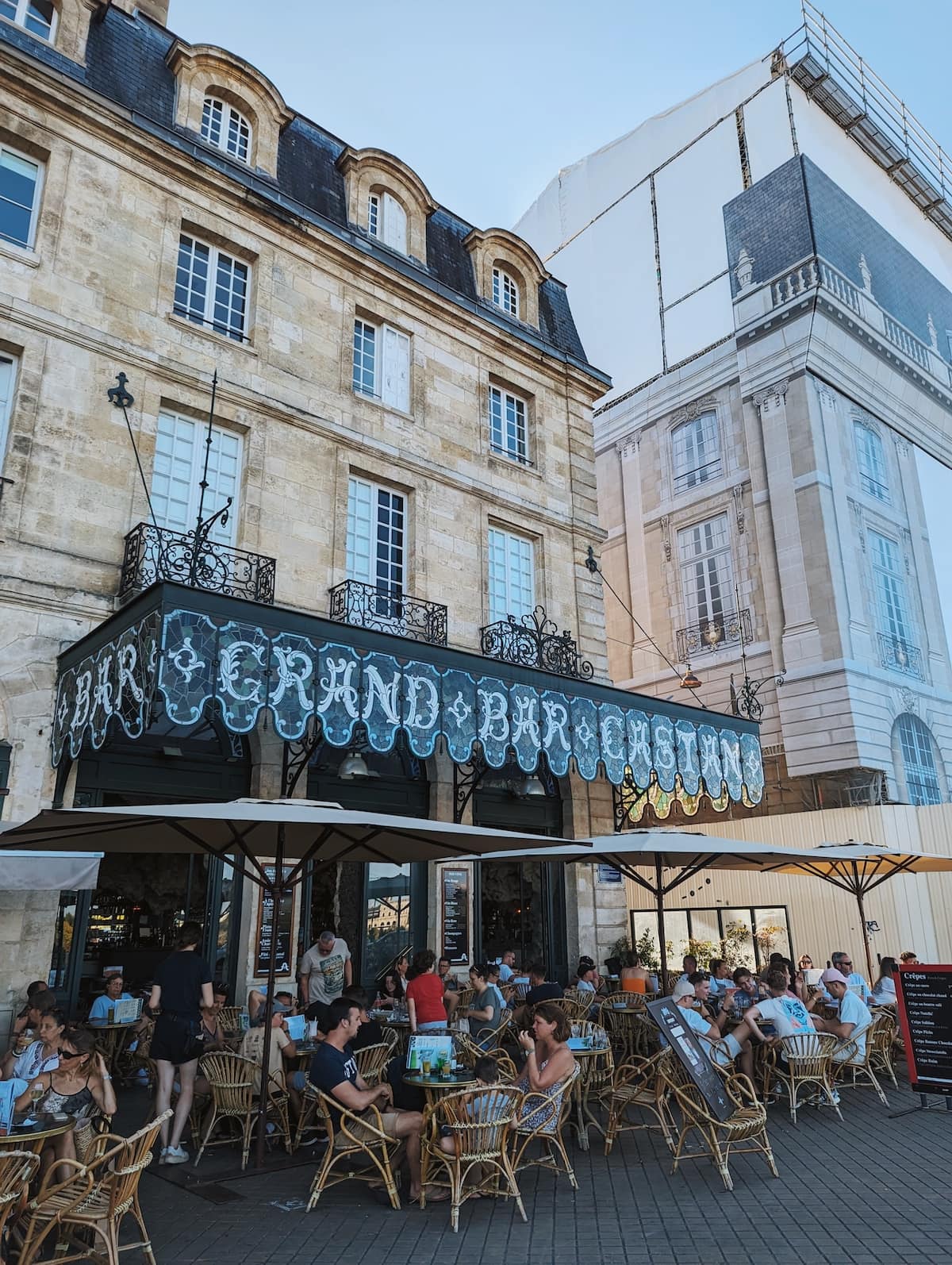 Cafe with a patio along the quais of Bordeaux