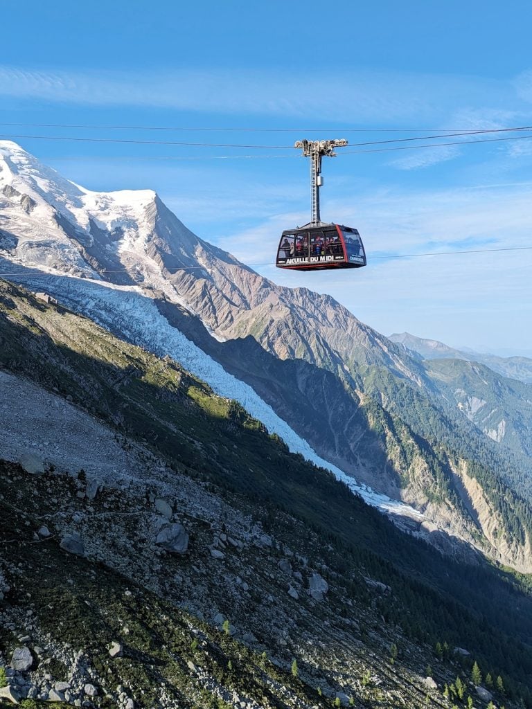 Aiguille du Midi cable car at Plan de l'Aiguille