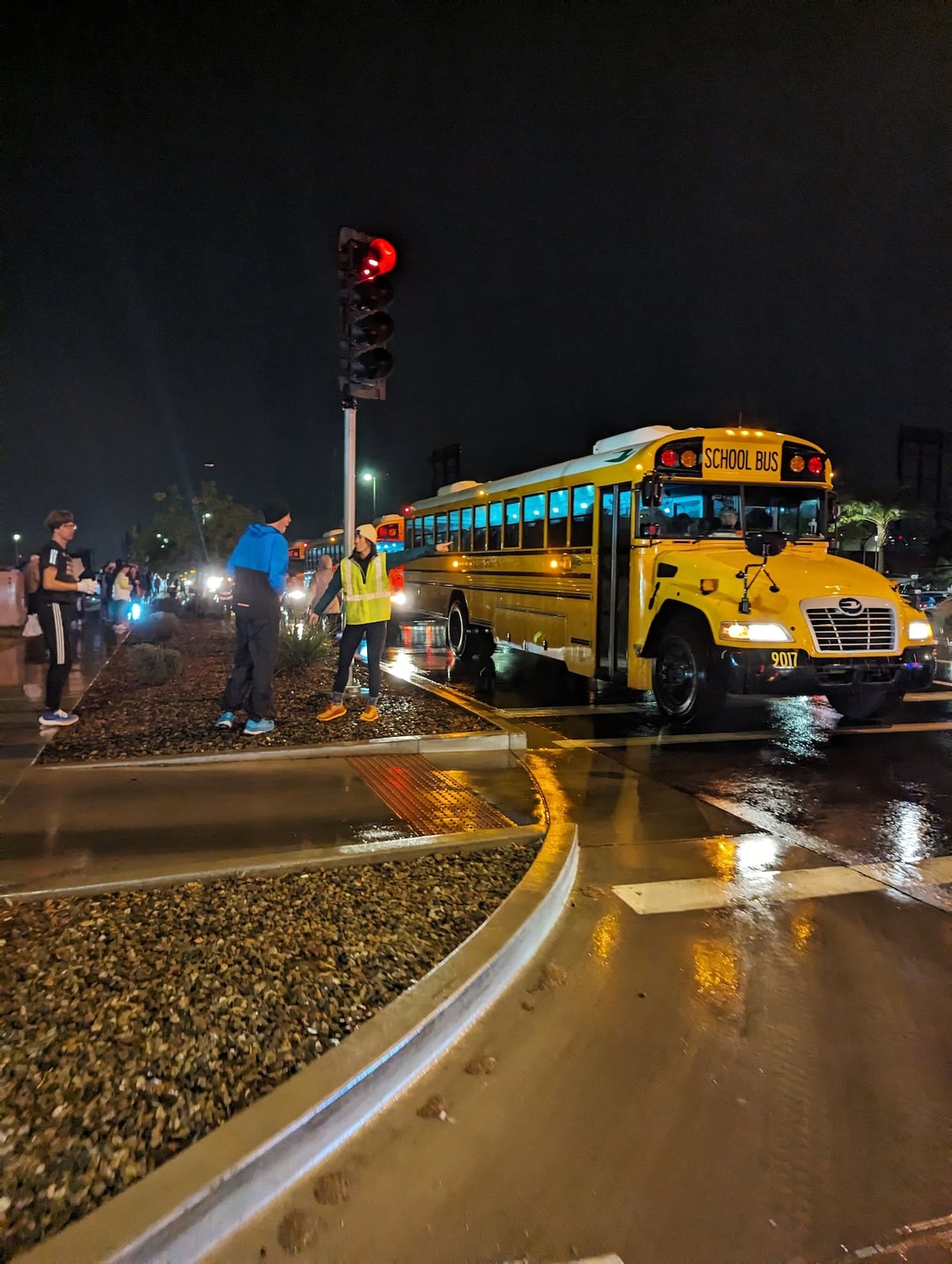 Bus pickup at the Mesa Half Marathon