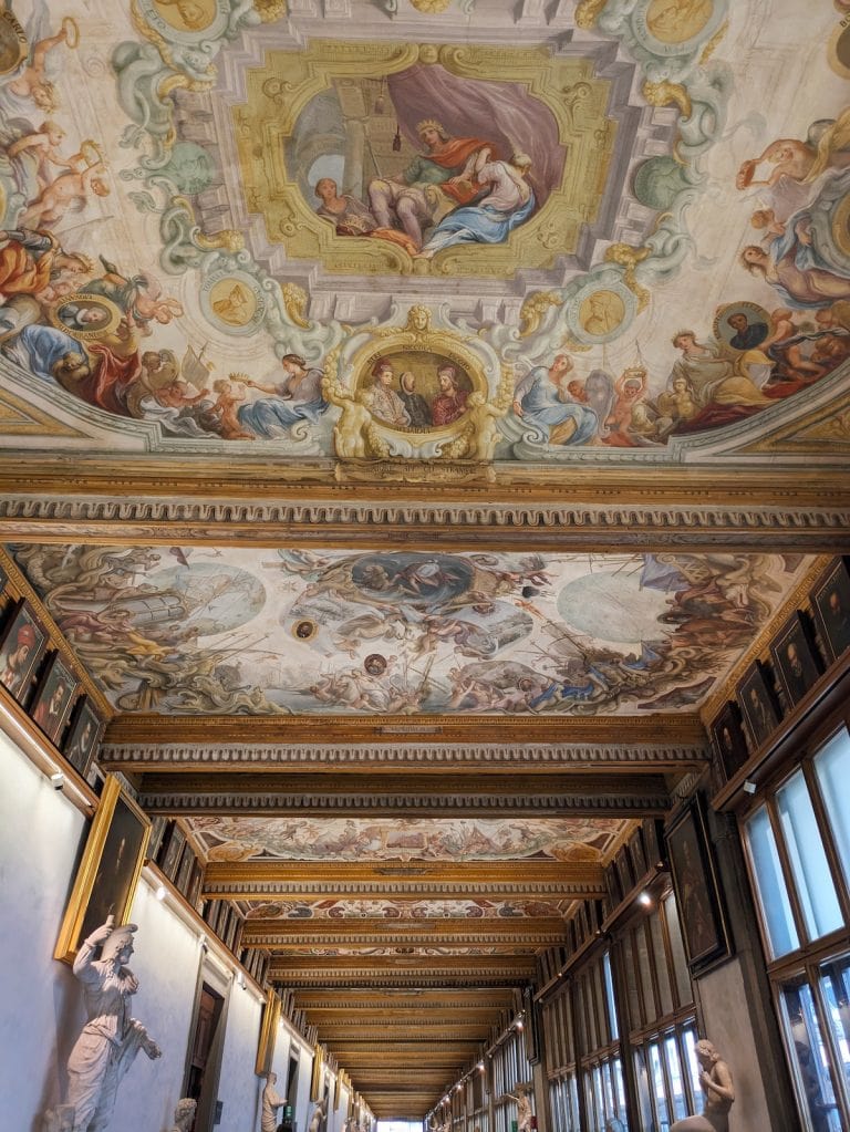 Frescoes in Uffizi on the ceiling